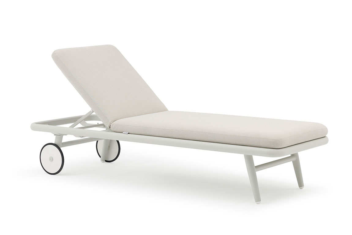 SCOOP chaise lounge